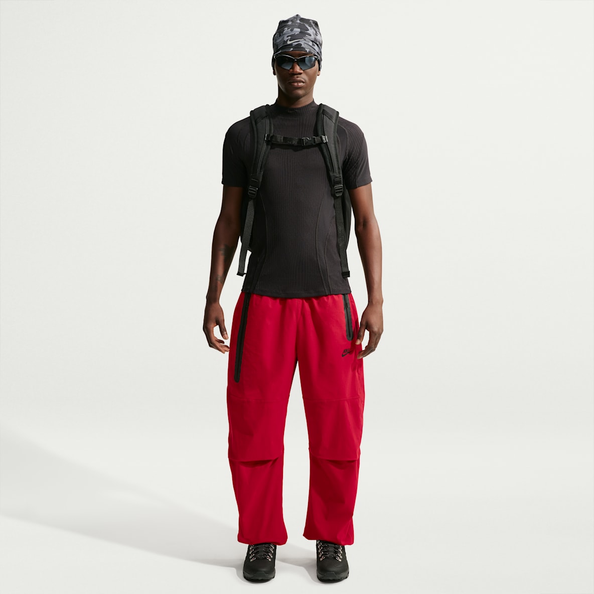 Red Nike Tech. Nike.com